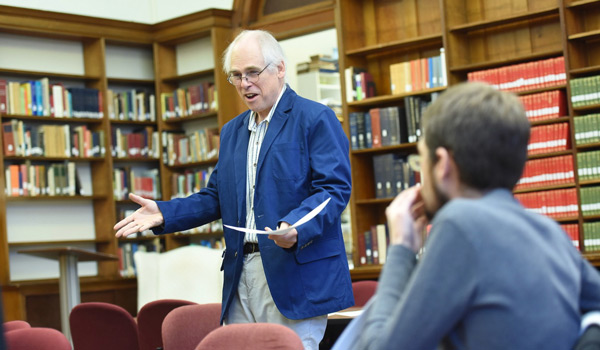 A 51̳ University professor teaching a course on Classical Civilization.